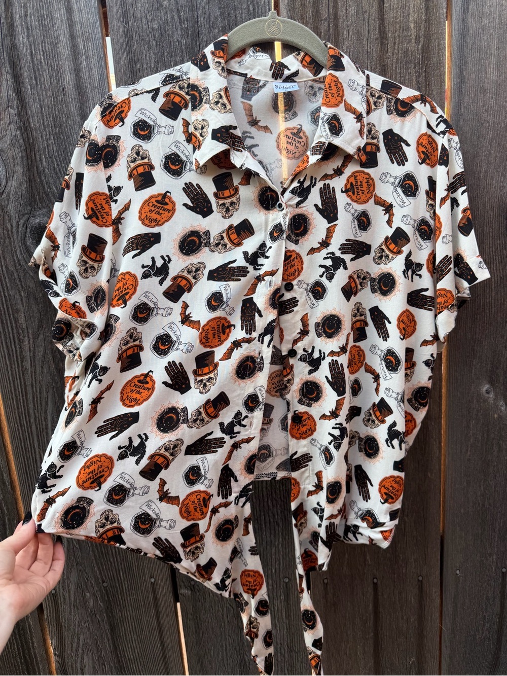 Spirit Halloween Creature of the Night Tie Front Shirt L